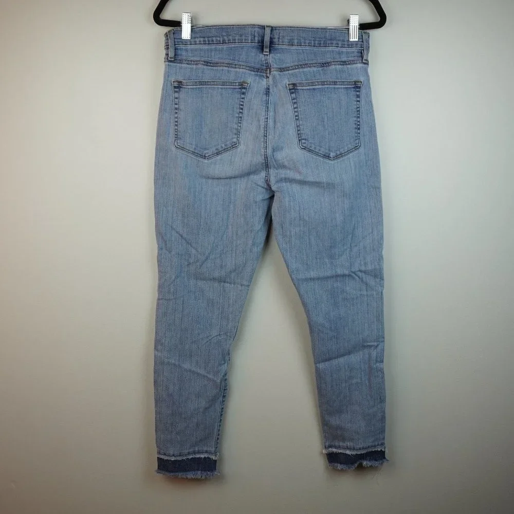 Loft High Rise Light Wash Skinny Two Toned Raw Hem Jeans‎ Size 31/12